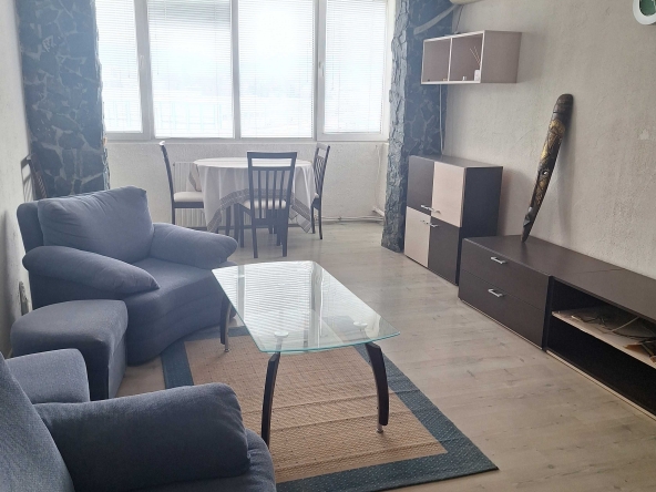 Дава се под наем Тристаен апартамент в София, Лагера - 70 кв.м за 528.36 € - Снимка #1