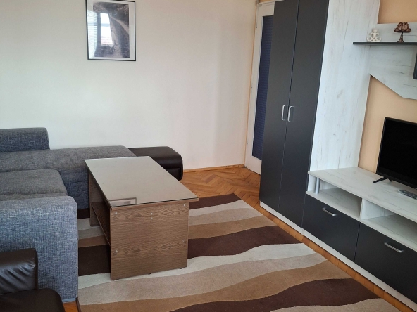 Дава се под наем Двустаен апартамент в Пловдив, Христо Смирненски - 60 кв.м за 359.04 € - Снимка #1