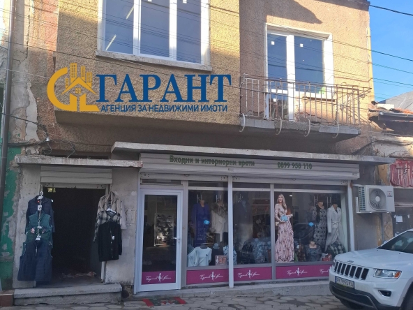 Магазин в Радомир - 300 кв.м за 599 €/кв.м - Снимка #1