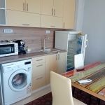 Дава се под наем Двустаен апартамент в Разград, Абритус - 80 кв.м за 255 € - Снимка #1