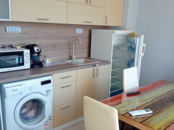 Дава се под наем Двустаен апартамент в Разград, Абритус - 80 кв.м за 255 € - Снимка #1