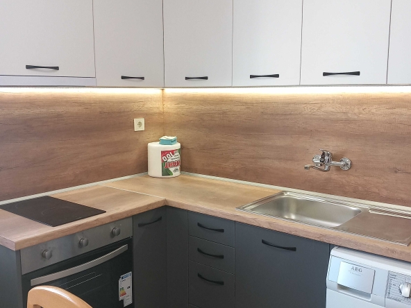 Етаж от къща в Кюстендил, Бузлуджа - 100 кв.м за 950 €/кв.м - Снимка #1