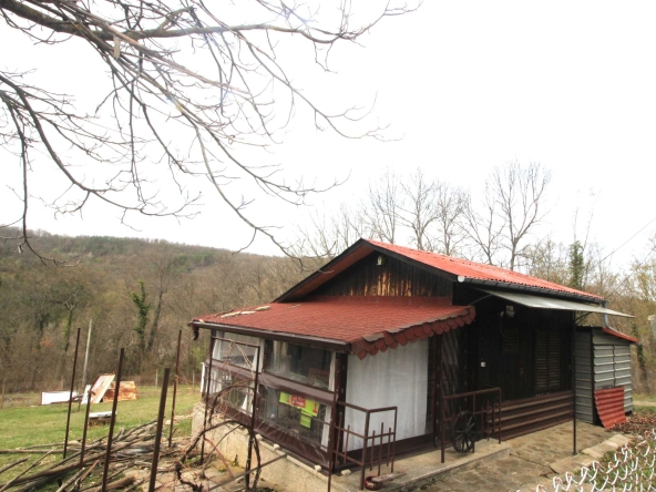 Къща в с. Харачерите, Област Габрово - 20 кв.м за 982 €/кв.м - Снимка #1