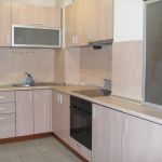 Дава се под наем Тристаен апартамент в София, Зона Б-18 - 98 кв.м за 650 € - Снимка #1