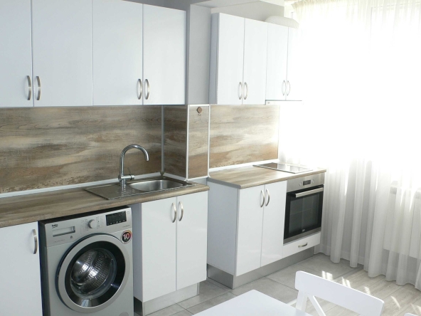 Дава се под наем Двустаен апартамент в София, Надежда 2 - 67 кв.м за 640 € - Снимка #1