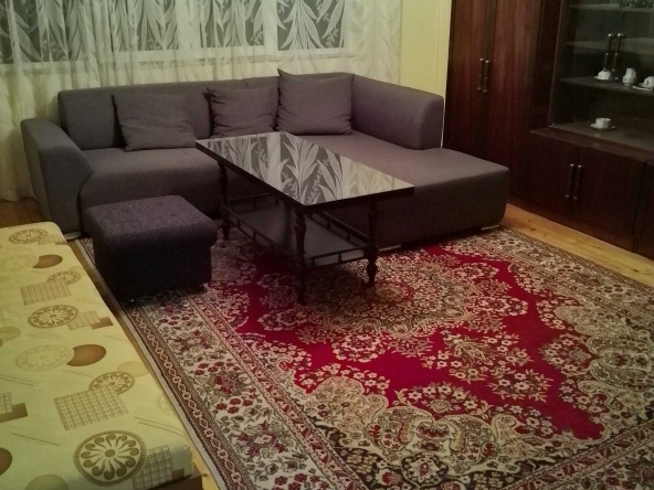 Дава се под наем Тристаен апартамент в Видин, Център - 120 кв.м за 280.5 € - Снимка #1