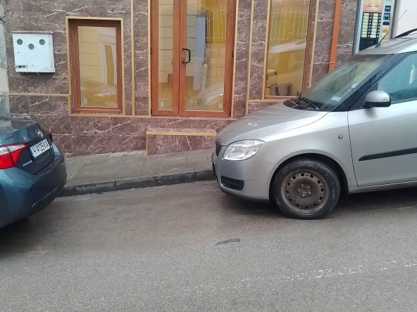 Дава се под наем Магазин в Шумен, Болницата - 44 кв.м за 280.5 € - Снимка #1