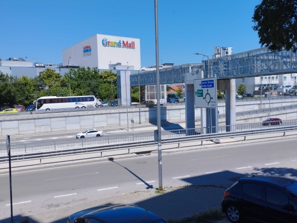 Двустаен апартамент в Варна, Лятно кино Тракия - 49 кв.м за 2511 €/кв.м - Снимка #1