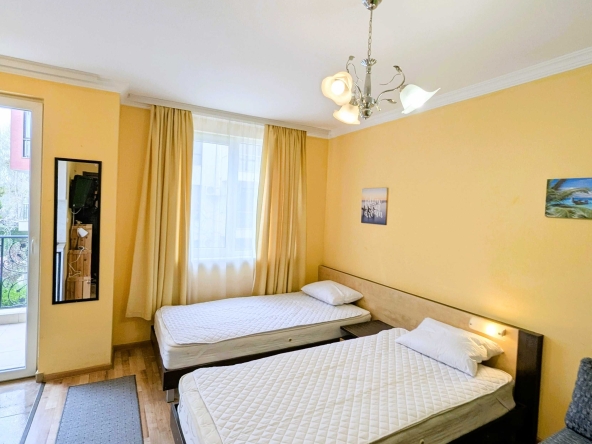 Дава се под наем Едностаен апартамент в к.к. Слънчев бряг - 39 кв.м за 1989 € - Снимка #1