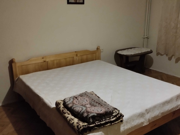 Дава се под наем Двустаен апартамент в Велико Търново, Колю Фичето - 68 кв.м за 204 € - Снимка #1