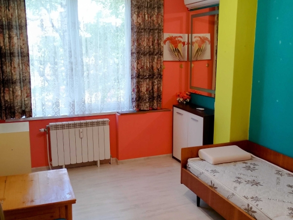 Дава се под наем Двустаен апартамент в София, Люлин 2 - 60 кв.м за 509.49 € - Снимка #1