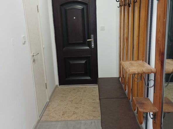 Дава се под наем Двустаен апартамент в Русе, Дружба 3 - 60 кв.м за 306 € - Снимка #1