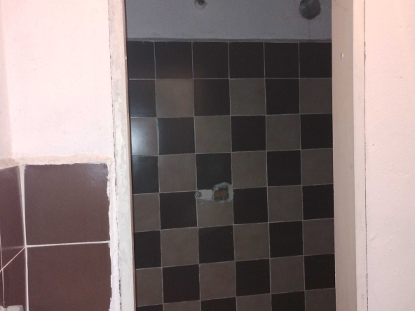 Етаж от къща в Берковица - 97 кв.м за 366 €/кв.м - Снимка #1