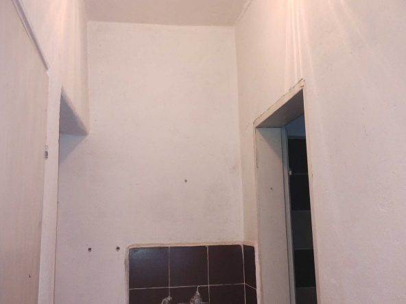 Дава се под наем Етаж от къща в Берковица - 97 кв.м за 35496 € - Снимка #1