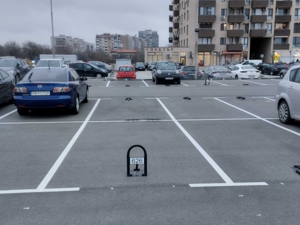 Дава се под наем Гараж / Паркомясто в Пловдив, Кючук Париж - 12 кв.м за 25.5 € - Снимка #1