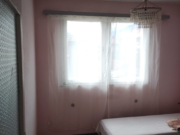 Етаж от къща в Берковица - 97 кв.м за 363 €/кв.м - Снимка #1