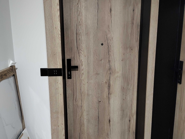 Дава се под наем Едностаен апартамент в София, Дружба 2 - 48 кв.м за 548.25 € - Снимка #1