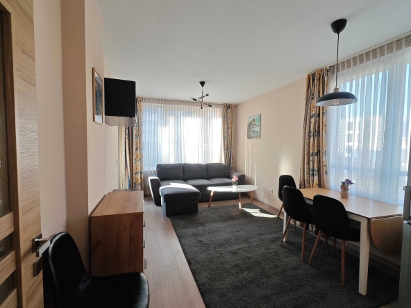 Дава се под наем Двустаен апартамент в София, 7-ми 11-ти километър - 56 кв.м за 638.01 € - Снимка #1