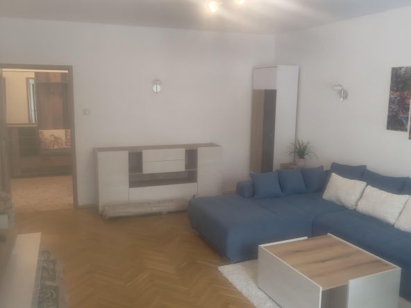 Дава се под наем Тристаен апартамент в София, Лозенец - 100 кв.м за 1599 € - Снимка #1
