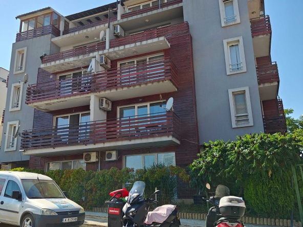 Двустаен апартамент в Созопол - 69 кв.м за 1225 €/кв.м - Снимка #1