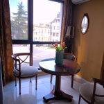 Дава се под наем Тристаен апартамент в Бургас, Център - 76 кв.м за 700 € - Снимка #1