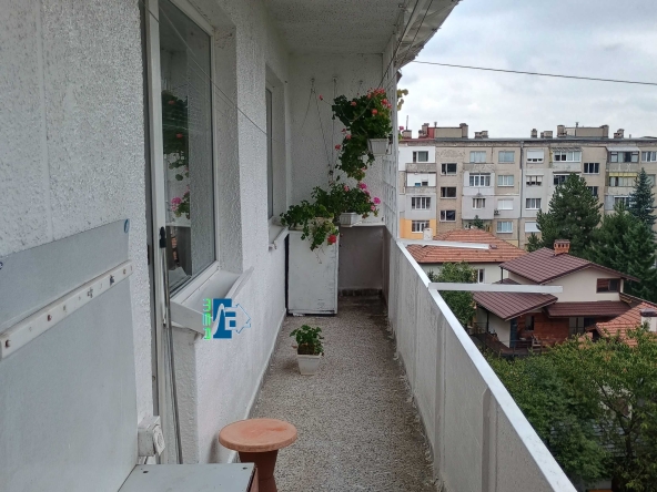 Тристаен апартамент в София, Толстой - 56 кв.м за 1220 €/кв.м - Снимка #1