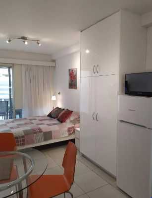 Дава се под наем Едностаен апартамент в Пловдив, Гагарин - 45 кв.м за 153 € - Снимка #1