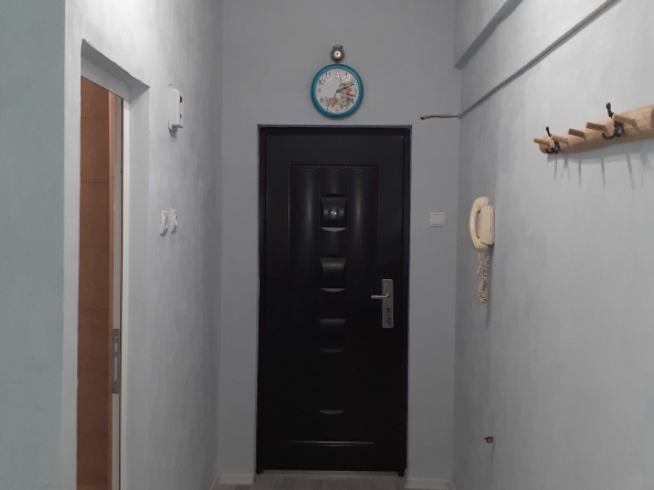 Дава се под наем Едностаен апартамент в Варна, Чайка - 45 кв.м за 306 € - Снимка #1