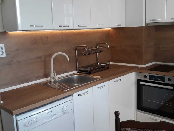 Дава се под наем Тристаен апартамент в София, Дружба 2 - 90 кв.м за 510 € - Снимка #1