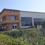 Промишлена сграда в Бургас, Възраждане - 2250 кв.м за 178 €/кв.м - Снимка #1