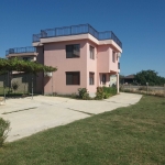 Дава се под наем Къща в Варна, Галата - 140 кв.м за 847.62 € - Снимка #1