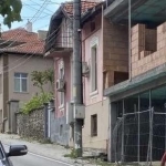 Къща в Карлово - 240 кв.м за 563 €/кв.м - Снимка #1