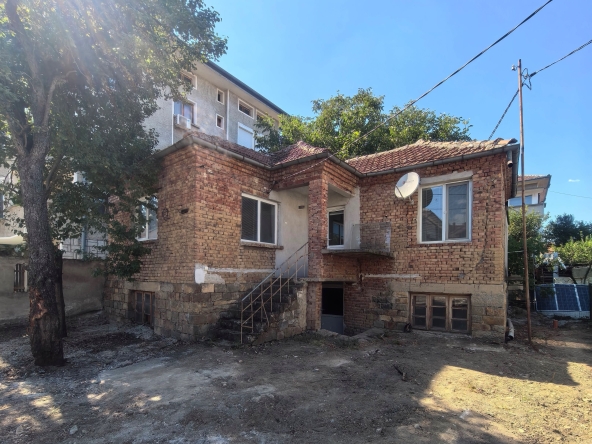 Къща в Севлиево - 160 кв.м за 434 €/кв.м - Снимка #1