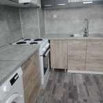 Дава се под наем Тристаен апартамент в Плевен, Дружба 1 - 90 кв.м за 408 € - Снимка #1