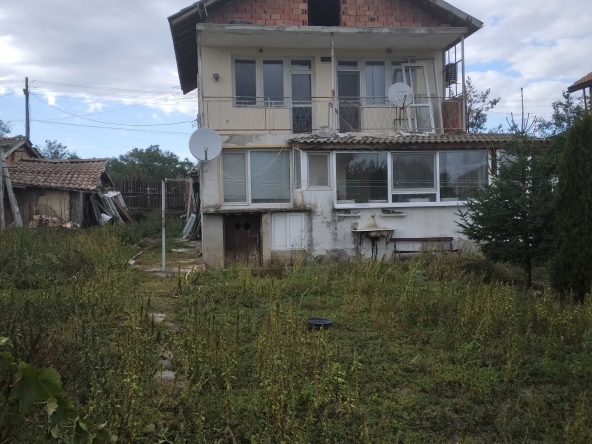 Къща в Варна, Автогара - 120 кв.м за 575 €/кв.м - Снимка #1