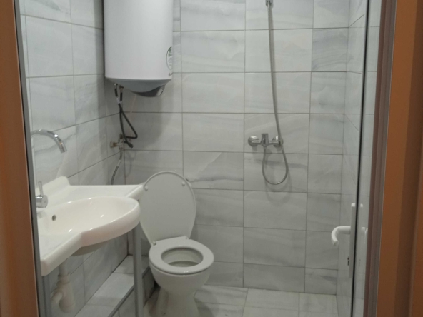 Едностаен апартамент в Разград, Бели Лом - 35 кв.м за 1603 €/кв.м - Снимка #1