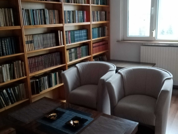 Дава се под наем Двустаен апартамент в София, Младост 3 - 65 кв.м за 382.5 € - Снимка #1