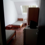 Дава се под наем Четиристаен апартамент в к.к. Слънчев бряг - 15 кв.м за 255 € - Снимка #1