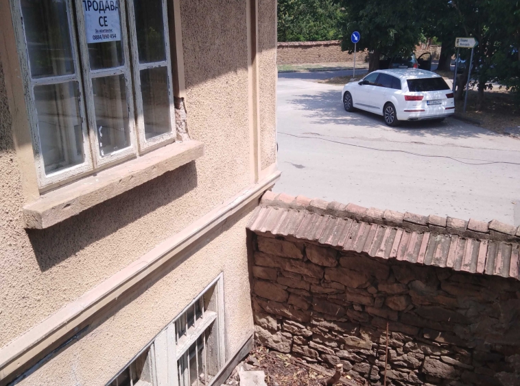 Къща в Павликени - 120 кв.м за 409 €/кв.м - Снимка #1