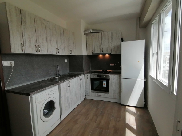 Двустаен апартамент в София, Зона Б-5-3 - 65 кв.м за 2247 €/кв.м - Снимка #1