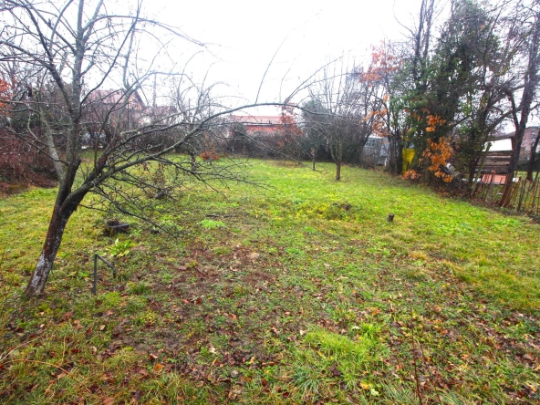 Парцел в с. Поповци, Област Габрово - 500 кв.м за 15 €/кв.м - Снимка #1