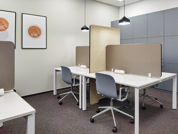 Дава се под наем Офис в Пловдив, Каменица 1 - 10 кв.м за 113.22 € - Снимка #1