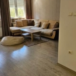 Дава се под наем Двустаен апартамент в София, Бъкстон - 87 кв.м за 718.08 € - Снимка #1
