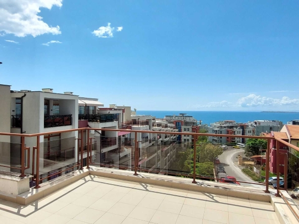 Тристаен апартамент в Свети Влас - 144 кв.м за 1303 €/кв.м - Снимка #1