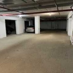 Дава се под наем Гараж / Паркомясто в София, Оборище - 12 кв.м за 102 € - Снимка #1