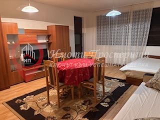 Дава се под наем Двустаен апартамент в София, Стрелбище - 90 кв.м за 598.23 € - Снимка #1