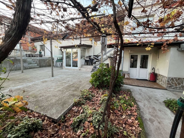 Къща в Мъглиж - 180 кв.м за 624 €/кв.м - Снимка #1