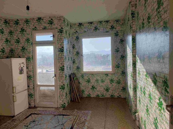 Дава се под наем Едностаен апартамент в Пазарджик, Изток - 36 кв.м за 153 € - Снимка #1