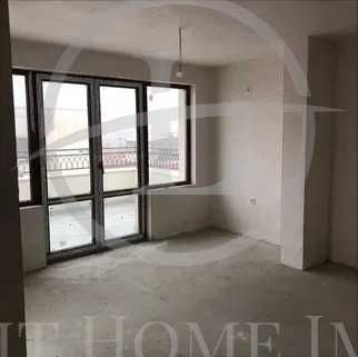 Тристаен апартамент в Асеновград - 143 кв.м за 575 €/кв.м - Снимка #1