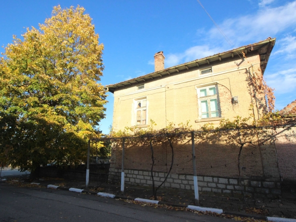 Къща в с. Крушуна, Област Ловеч - 128 кв.м за 319 €/кв.м - Снимка #1